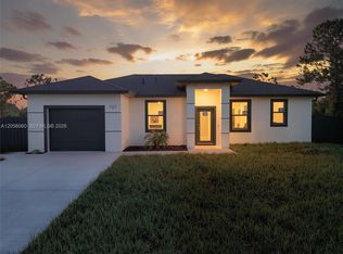 707 Bahama Ave S, Lehigh Acres, FL 33974