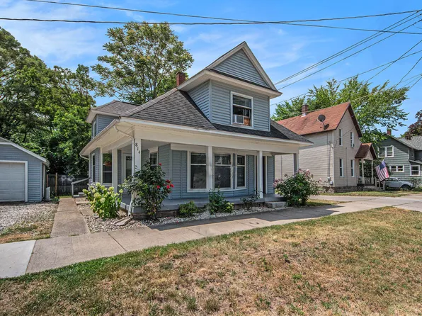 814 12th St NW, Grand Rapids, MI 49504
