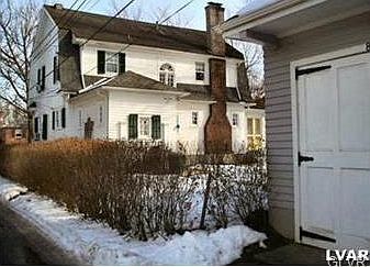 2nd image of 815 Beverly Ave