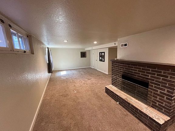 5th image of 417 W Evans Ave