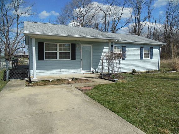 2nd image of 229 Saint Anns Ln