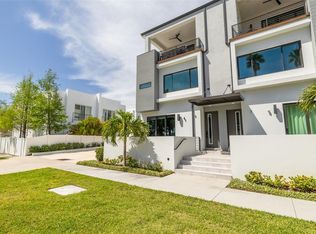 4515 W North A St #8, Tampa, FL 33609