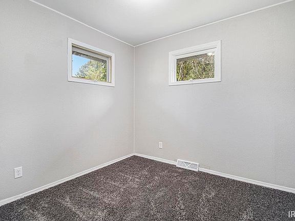 5th image of 11781 Garden Ln
