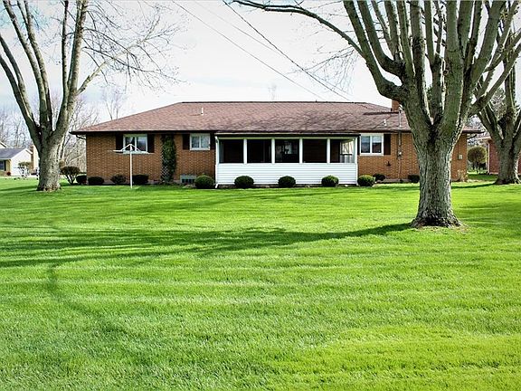5th image of 1025 Woodland Dr