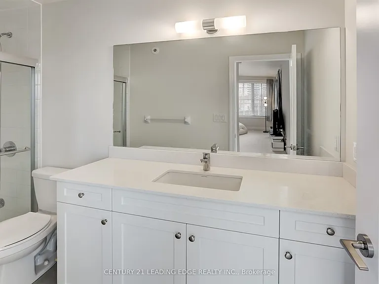 1180 Cawthra Rd #106 — Photo 17