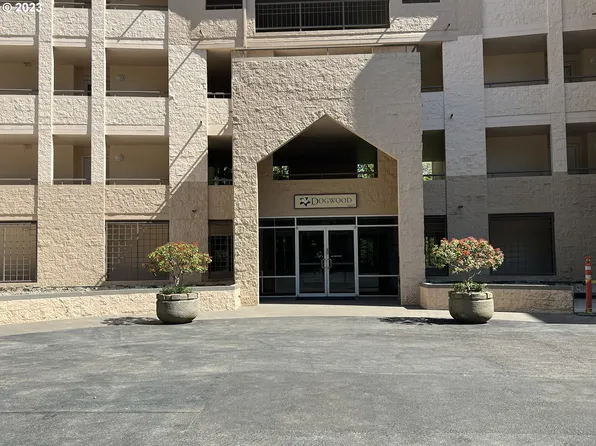 6625 W Burnside Rd Unit 245, Portland, OR 97210