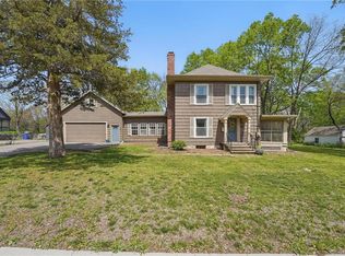 680 W Cedar St, Olathe, KS 66061