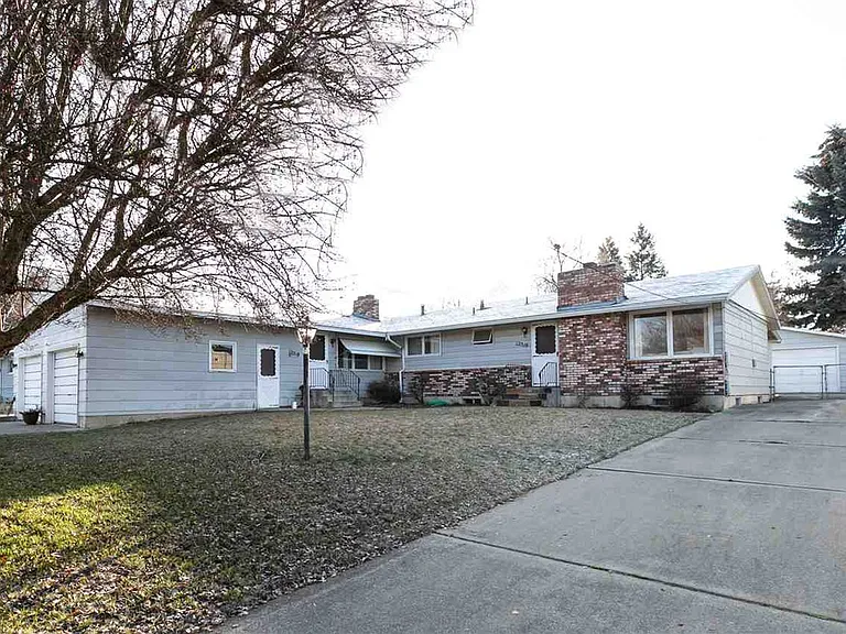 12518 E Boone Ave — Photo 1
