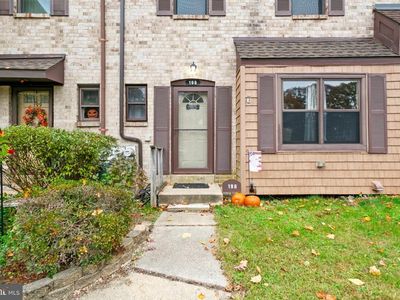 198 Bishop Dr, Aston, PA, 19014