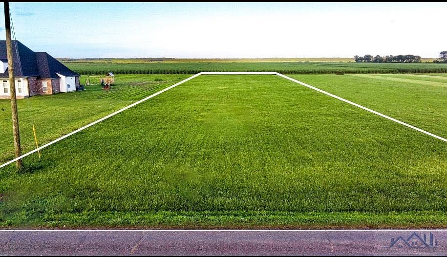 2nd image of 3820 Highway 308
