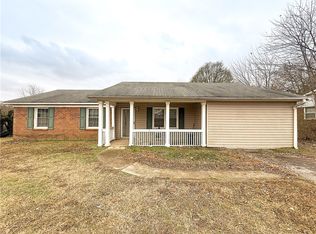 112 Palamon St, Piedmont, SC 29673