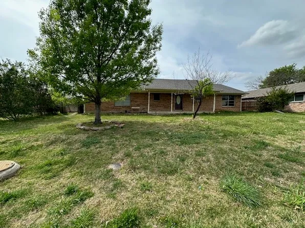 1406 N 6th St, Princeton, TX 75407