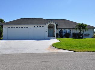 175 Easton Dr NW, Port Charlotte, FL 33952