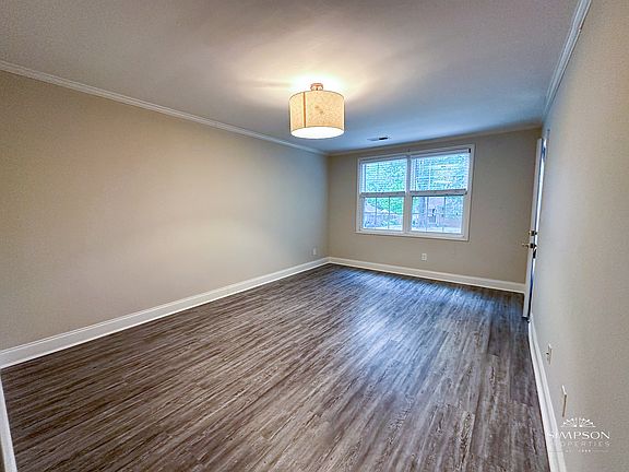 3rd image of 1409 Richmond Pl #1