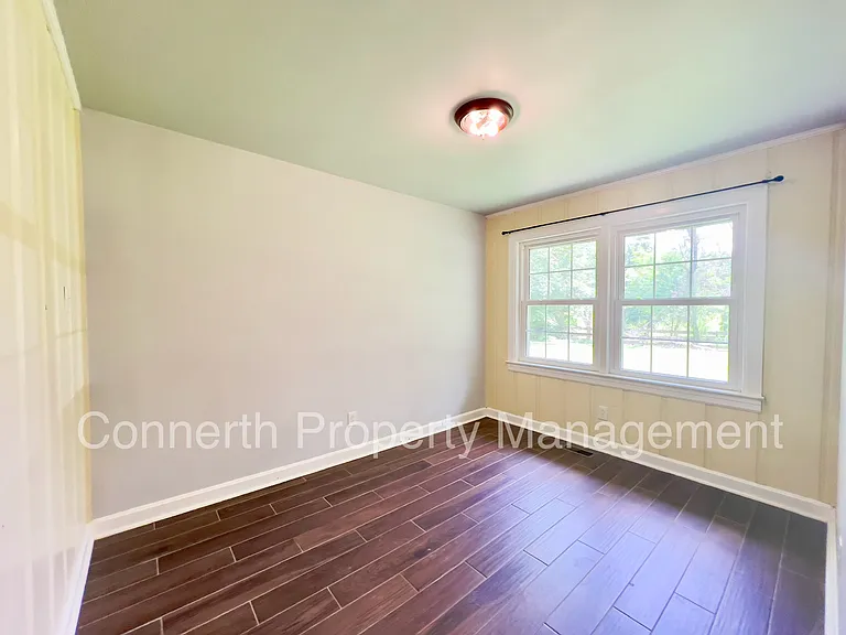 2880 Trough Springs Rd — Photo 12