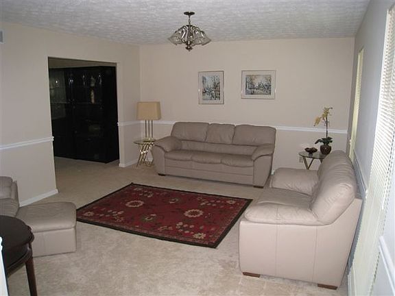 2nd image of 6116 Mountcreek Pl