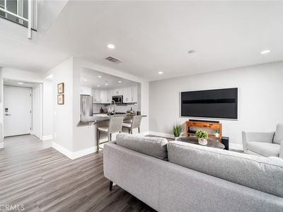 617 Monterey Ave APT A, Monrovia, CA, 91016