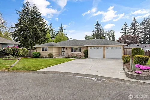 11921 SE 205th St Photo 1 11921 SE 205th St Photo 1