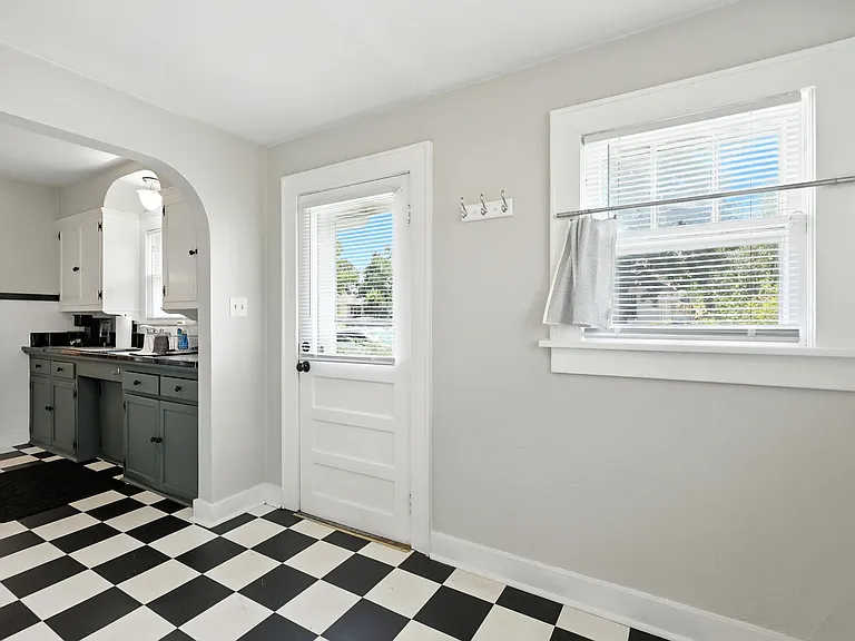 3030 S Wall Ave — Photo 15