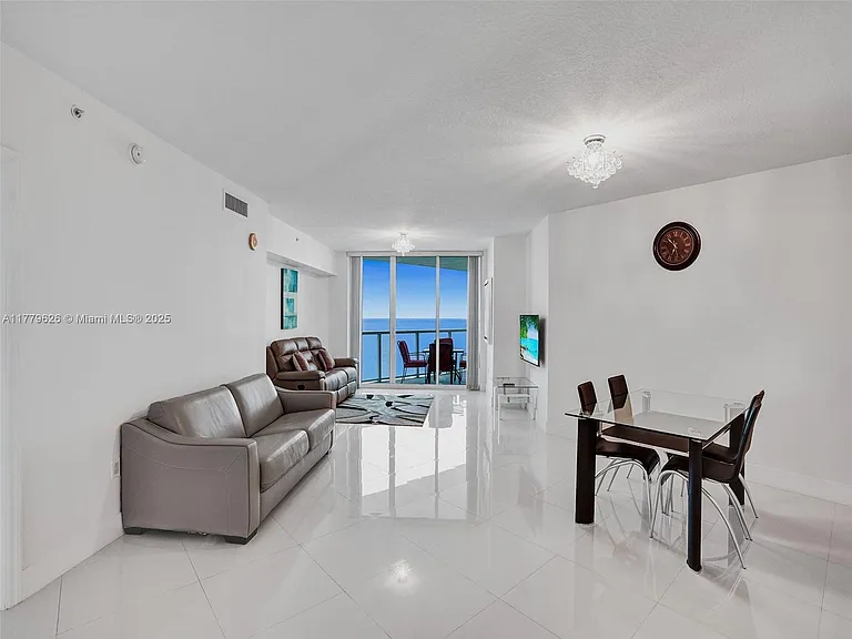 16699 Collins Ave #2305 — Photo 6
