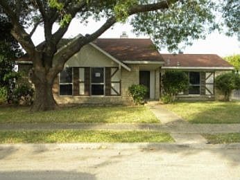 1st image of 3501 Manchester Dr