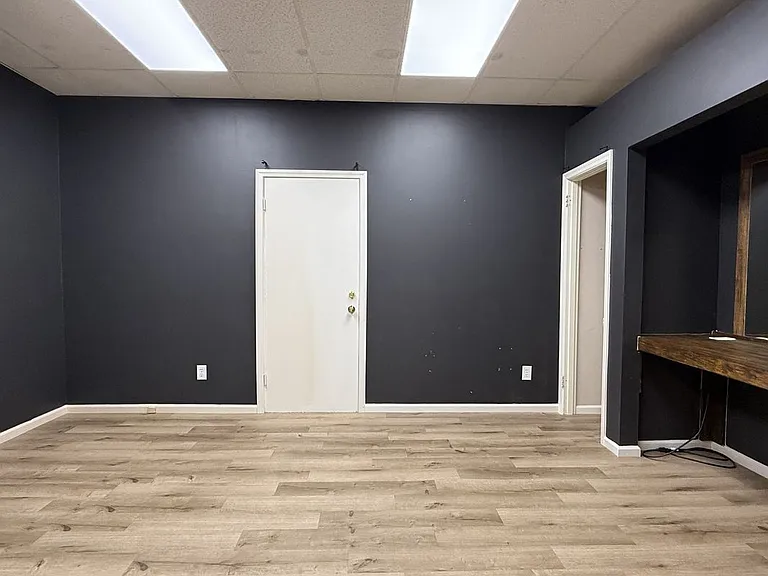 311 N Jackson St #4 — Photo 8