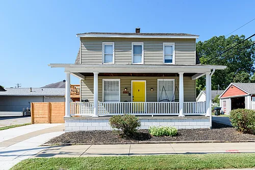 1509 W Clark St Photo 1