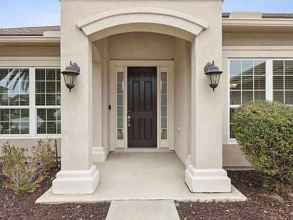 2nd image of 33059 Sawgrass Parke Pl