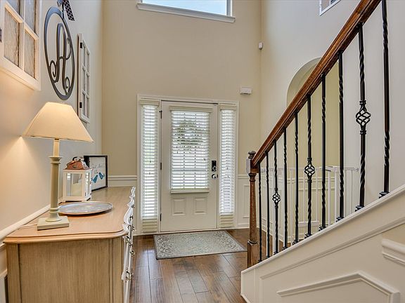 5th image of 3610 Dwyer Lane