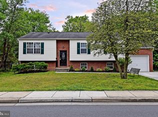 3809 Volta Ave, Brentwood, MD 20722