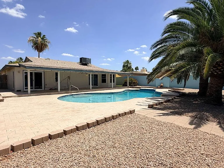 3827 E Larkspur Dr — Photo 16