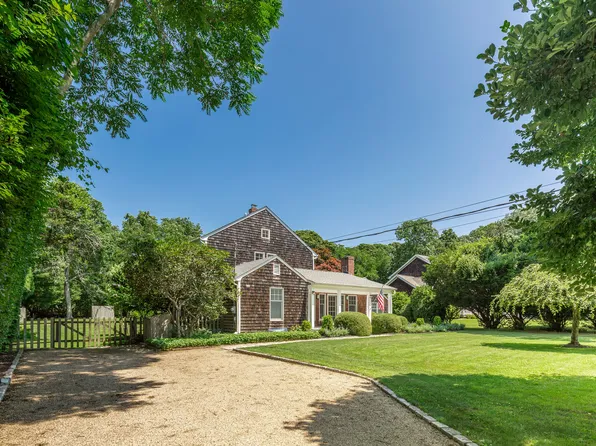 42 Buell Lane Ext, East Hampton, NY 11937