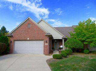 510 Brooks Hollow Ct, Dundee, MI