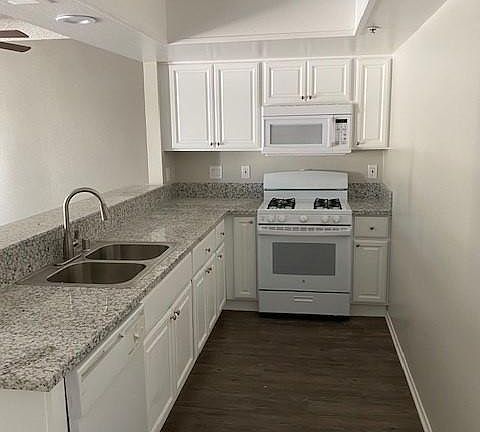 2nd image of 2178 Canyon Dr APT G