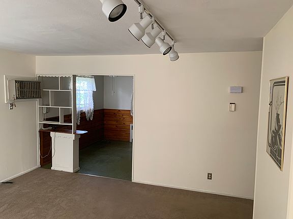 4th image of 67 Seley Dr
