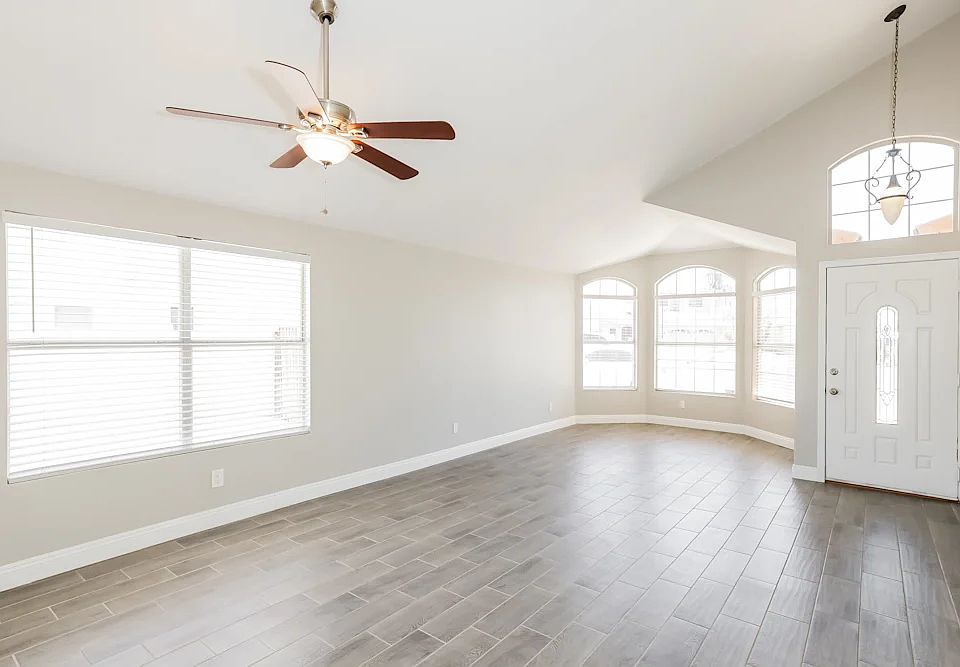 1st image of 20291 N 51st Dr