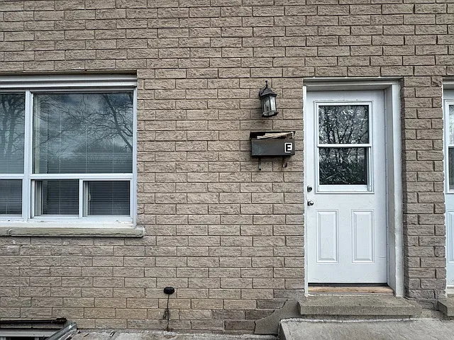 131 Fairway Rd N #E — Photo 21