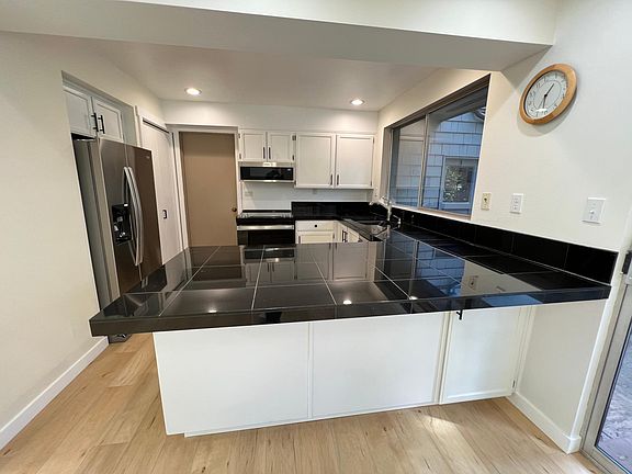 2nd image of 1605 112th Ave NE
