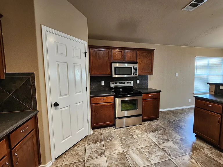 246 Crane Crest Dr — Photo 14