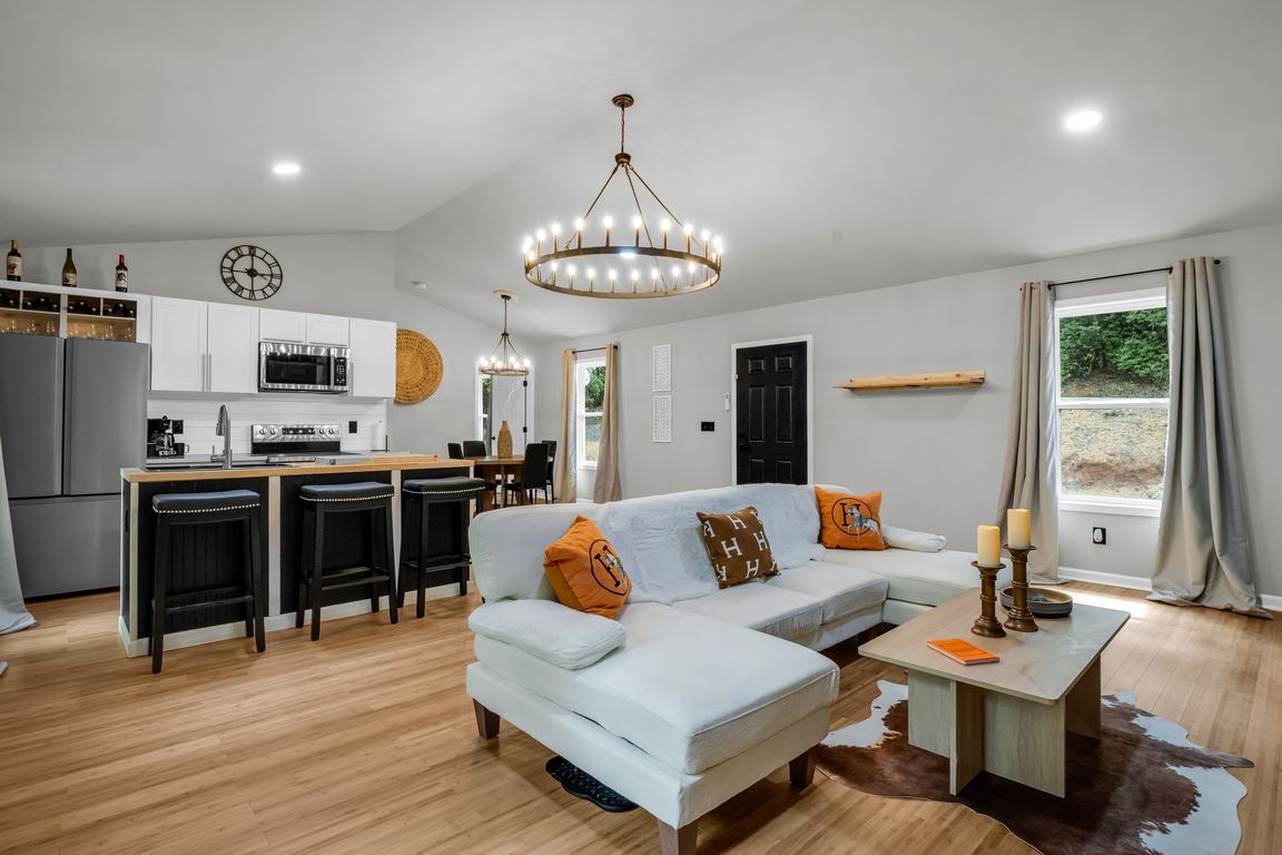 next background image