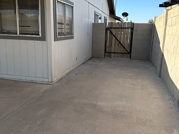 4th image of 9757 N 68th Dr
