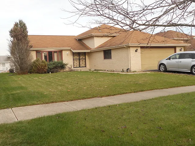 4440 Imperial Dr photo 1