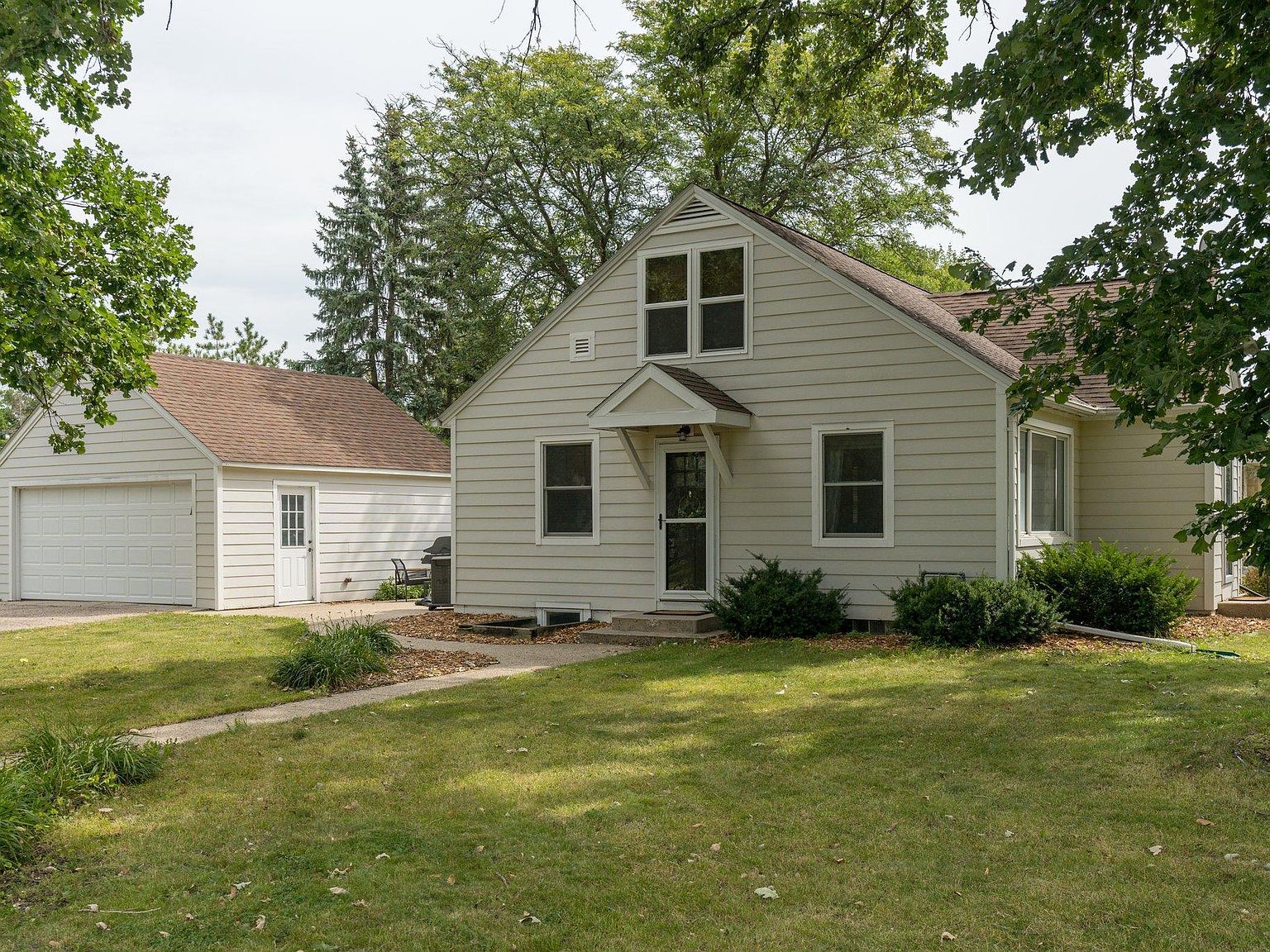 202 Weaver St, Mankato, MN 56001 MLS 6413985 Zillow