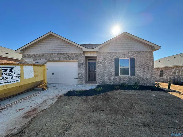 222 Antler Ridge Dr, Huntsville, AL 35811