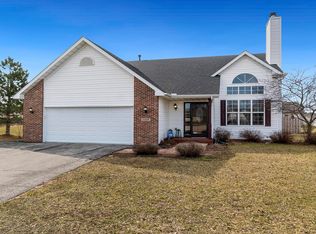 15408 Plum Ln, South Beloit, IL 61080