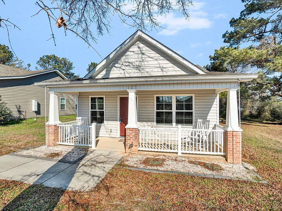 1st image of 107 Dillon Dr