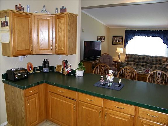 4th image of 6347 Kims Dr #337