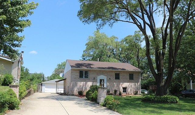 1st image of 2564 Forest Glen Pkwy