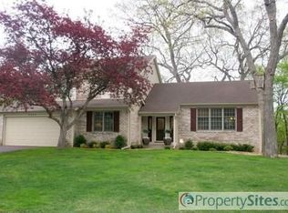 9225 Talus Cir, Eden Prairie, MN 55347