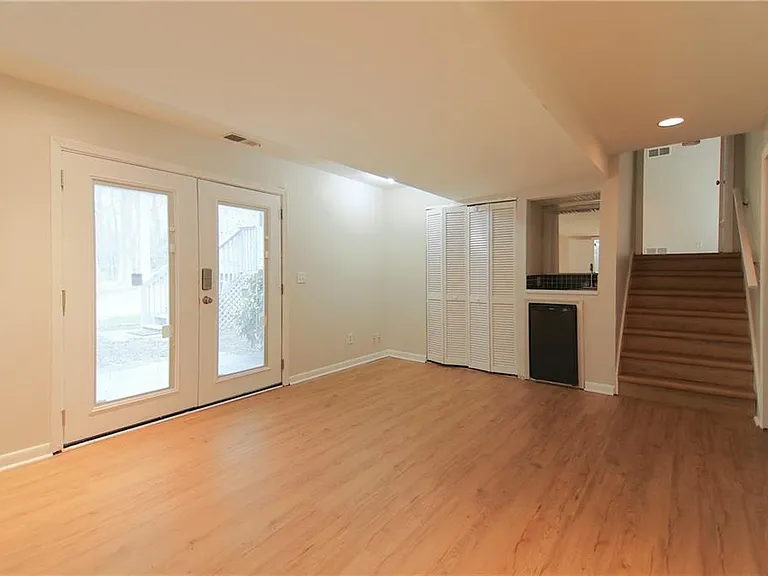 516 Faith St NW — Photo 22